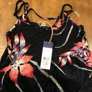 New with Tags Roxy Tank Top Size XSmall
